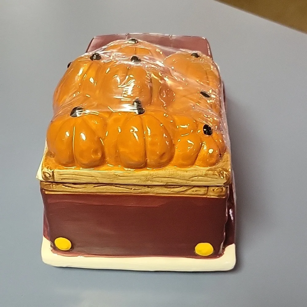 NWOT Cute truck cookie jar. - Picture 4 of 7